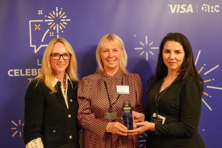 NATIONAL AWARD WIN FOR BOSCOMBES DIGITAL SKILLS HUB 